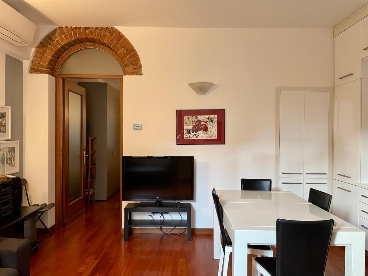 La Casa Di Ringhiera In Sarpi-Sempione-Moscova Apartamento Milão Exterior foto